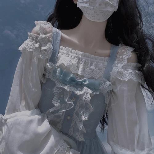 从没有天空的世界而来